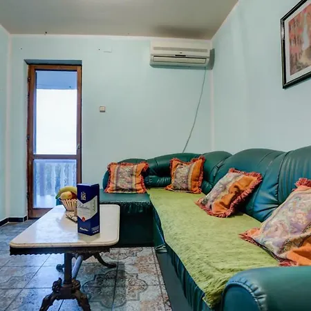 Hostel Sunny