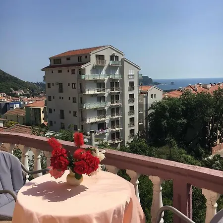 Sunny Hostal